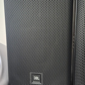 JBL EON710 액티브 스피커 10인치 파워드 모니터 팝니다