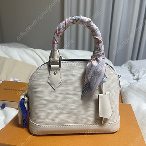루이비통 알마 bb 고급라인 에삐