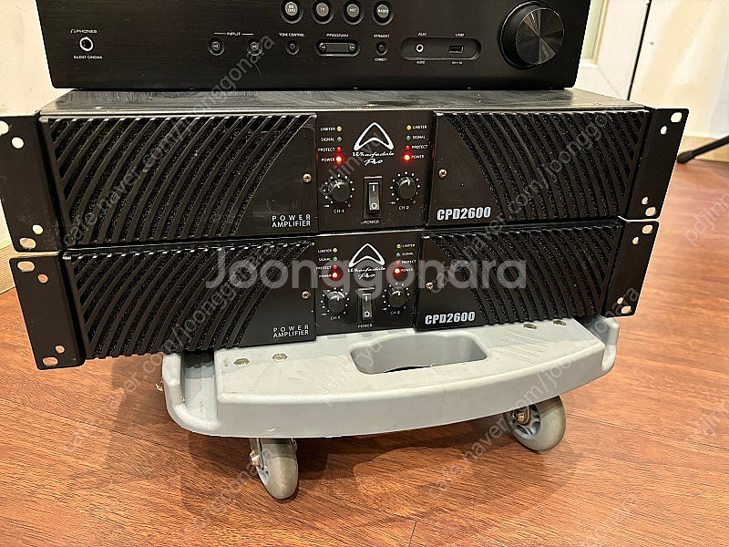 와피데일 cpd2600 파워앰프 두대 팝니다--0