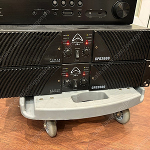 와피데일 cpd2600 파워앰프 두대 팝니다