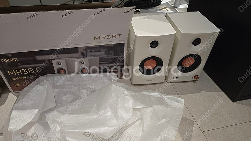 에디파이어 mr3 흰색--2