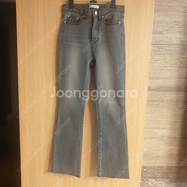 뀌베 데님 판매합니다. 새상품--0