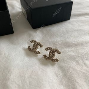 CHANEL 샤넬 정품 귀걸이 CC로고