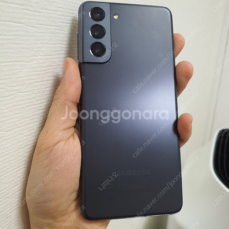 갤럭시 s21 256기가 멍있음--6