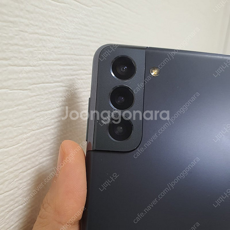갤럭시 s21 256기가 멍있음--7