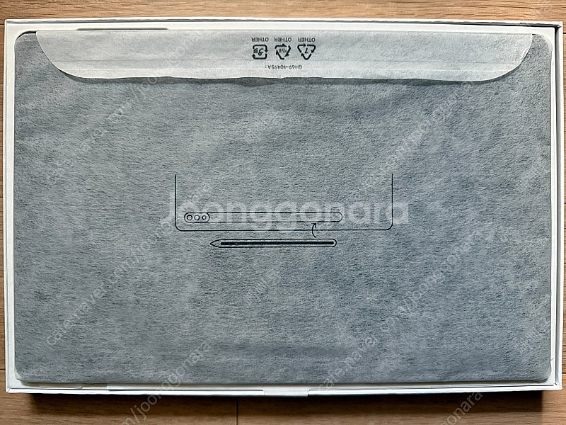 갤럭시탭S8+ 256G WIFI 그라파이트 팝니다.--1