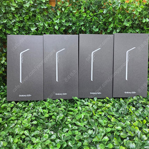 [전국 최저가 판매] 갤럭시 S25플러스 256GB 자급제 새제품 104만원 팝니다.