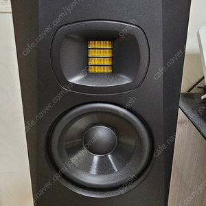 ADAM AUDIO T5V 모니터링 스피커 1조 풀박스 판매합니다.