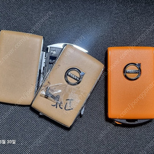 볼보 구형, 준신형, 신형 스마트키 충격 파손 버튼키 불량 고장 수리, 침수키 진단 점검 낡고 오래된 배터리 먹통 교체 갈이 전국 전지역 수입 자동차키 전문 해결사