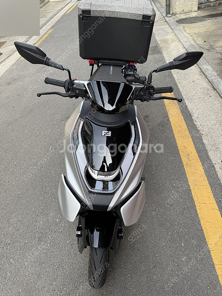 지호 ZEEHO AE8S+ 전기스쿠터 팝니다.(서울)--0