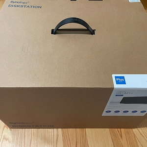 synology ds1821+ 16tb * 8ea(128tb) Memory 16Gb 판매합니다.