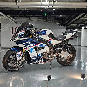 서울 s1000rr 16년식 실키로 3만대 스천알알