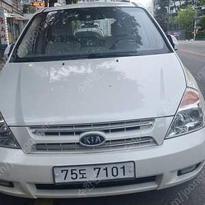연비좋은 그랜드카니발 LPG 오토 11인승 280에 팝니다 2010년식. 152,723km 절충사절