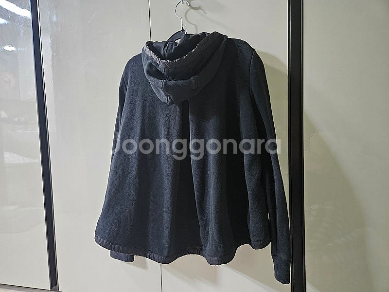 몽클레어 여성 경랑 패딩 후드집업--1