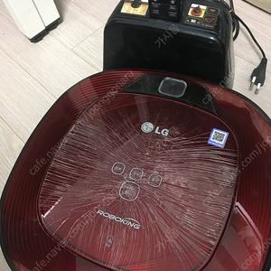 LG 로보킹 로봇청소기 VR6270LVM