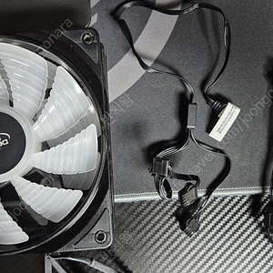 딥쿨 RF140 팬 + 컨트롤러 판매