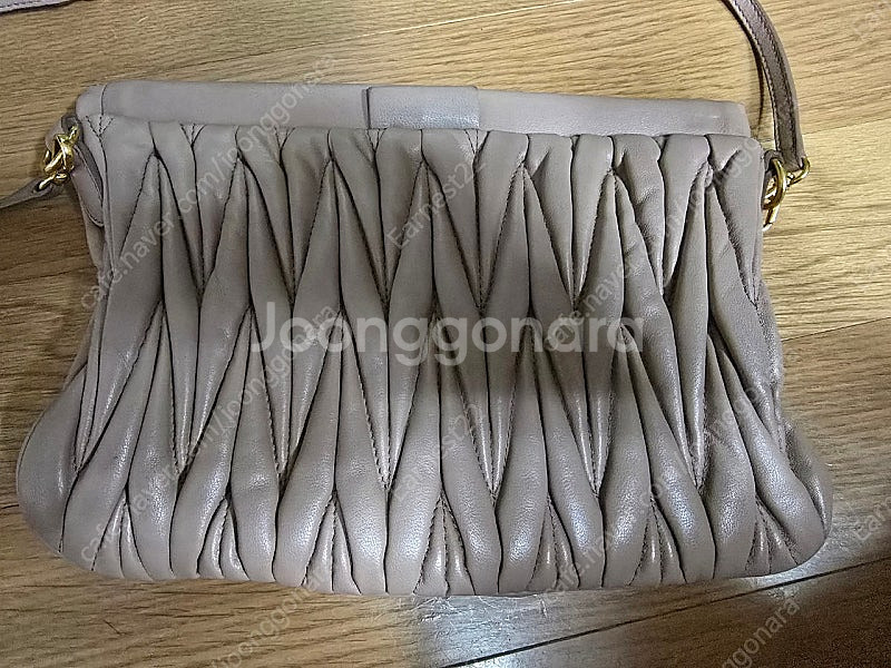(정품) 미우미우 마테라쎄 미니 크로스백 (명품 가방 ...--1