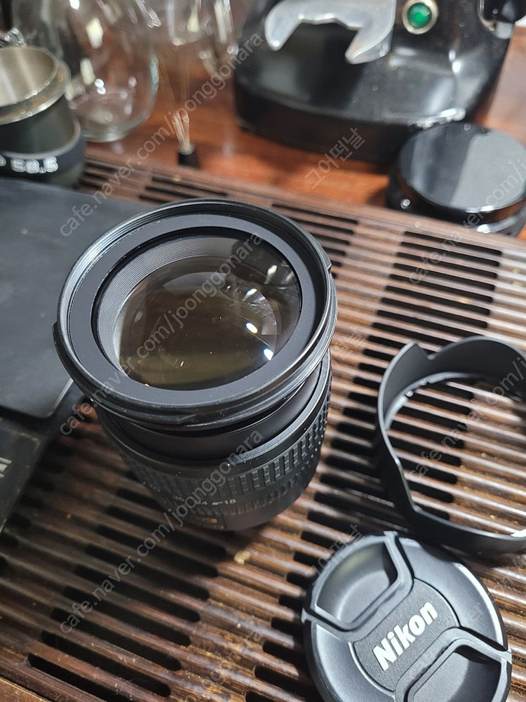 니콘 AF-S DX Zoom Nikkor ED 18-70mm F3.5-4.5G (IF) Nikon DX 이미지