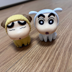짱구 코스프레 동물 양/흰둥이 피규어 2개 일괄
