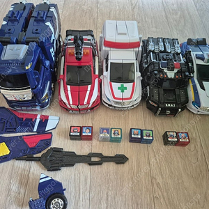 카봇 전부드립니다.