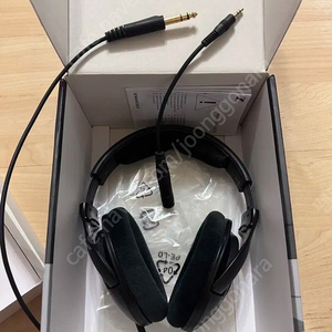젠하이저 HD560s