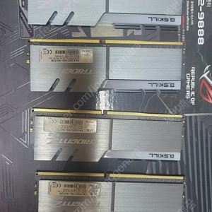 Gskill tridentz f4-3200c 16d 32g(8*4)