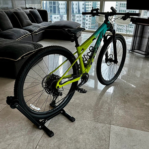 2020 트렉 슈퍼칼리버 9.7 “S” TREK SUPERCALIBER MTB