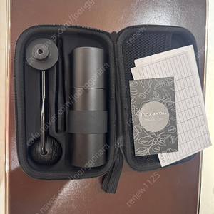 Normcore 수동 커피 그라인더 V2 - 38mm 티타늄 컨템포러리 원뿔형 버 - 핸드밀