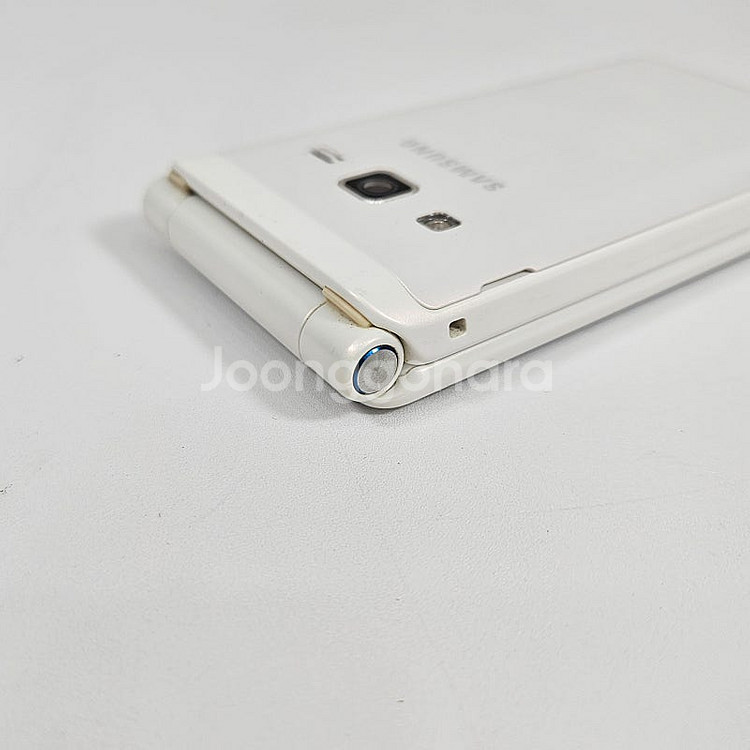 G160 ] 갤럭시폴더2 화이트 32기가 8.9만원판매...--8