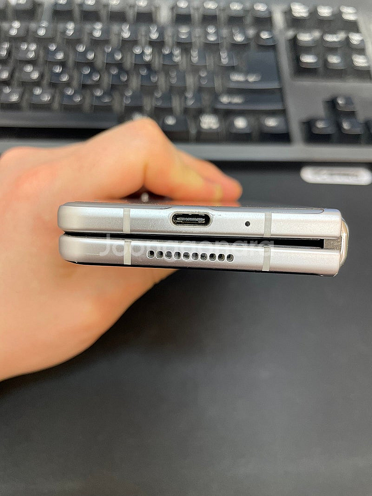 갤럭시Z폴드3 실버 256GB 무잔상 가성비좋은 중고3...--8