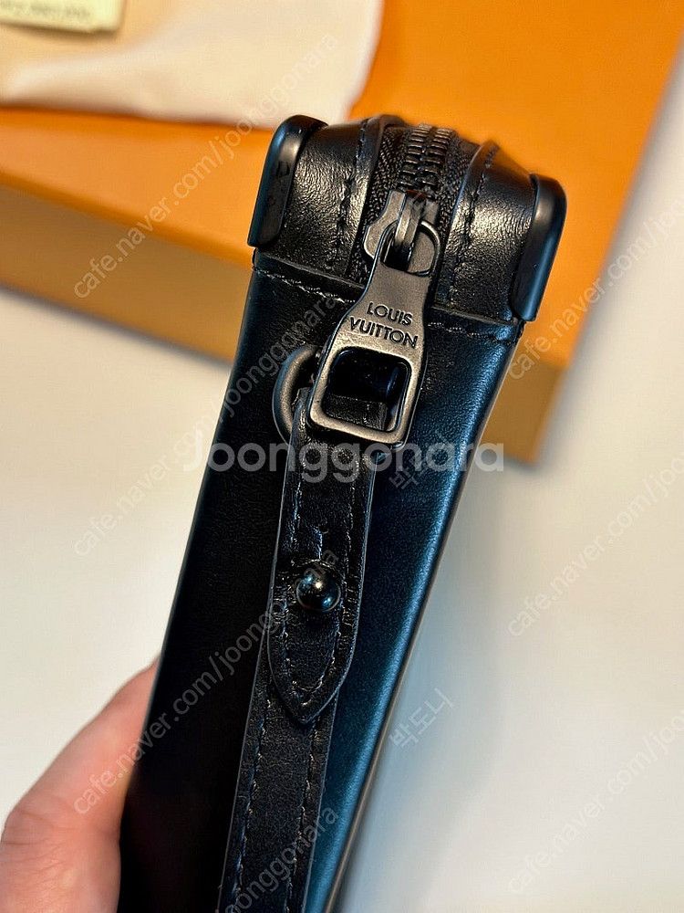 [f] 루이비통 버질아블로 모노그램 소프트트렁크 클러치...--3