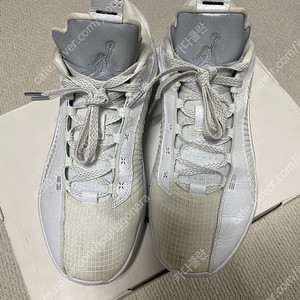 [280] 조던 35 로우 흰은