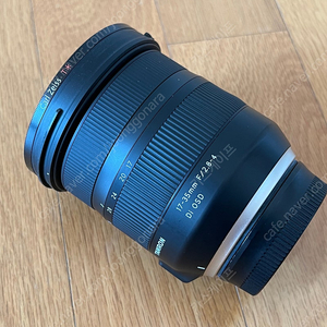 니콘 F 마운트용 탐론 17-35mm 렌즈 팝니다. 은색링