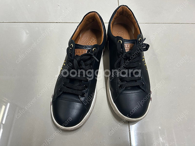 (가격내림)발리 여성스니커즈--2