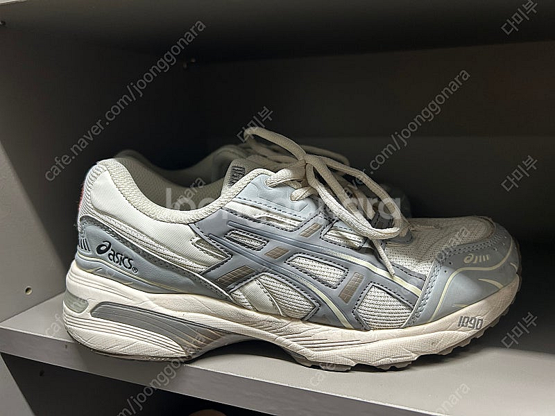 (가격내림)아식스 젤카이노 운동화--0