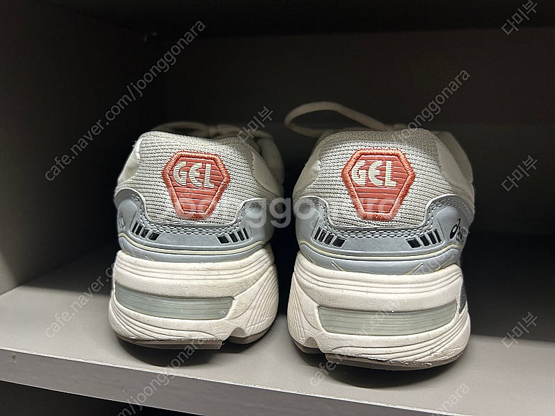 (가격내림)아식스 젤카이노 운동화--1