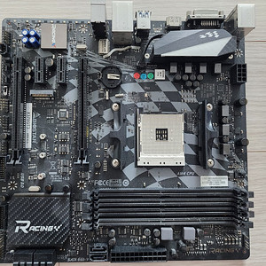 바이오스타 레이싱 X370 GT3 AMD AM4 M-ATX 메인보드 + LED팬 4개 판매 합니다