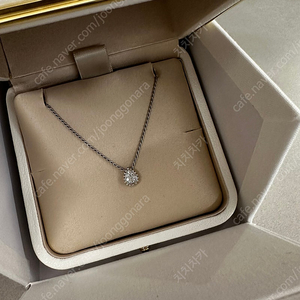 부쉐론 쎄뻥 보헴 xs화이트골드 목걸이 풀박스 부쉐론목걸이