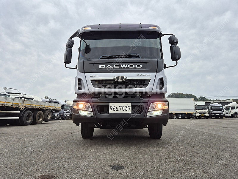 **태건특장 신품 자동사다리장착**대우 프리마5톤앞축 어부바카고//적재함6250//로얄280마력//2018년11월등...--1