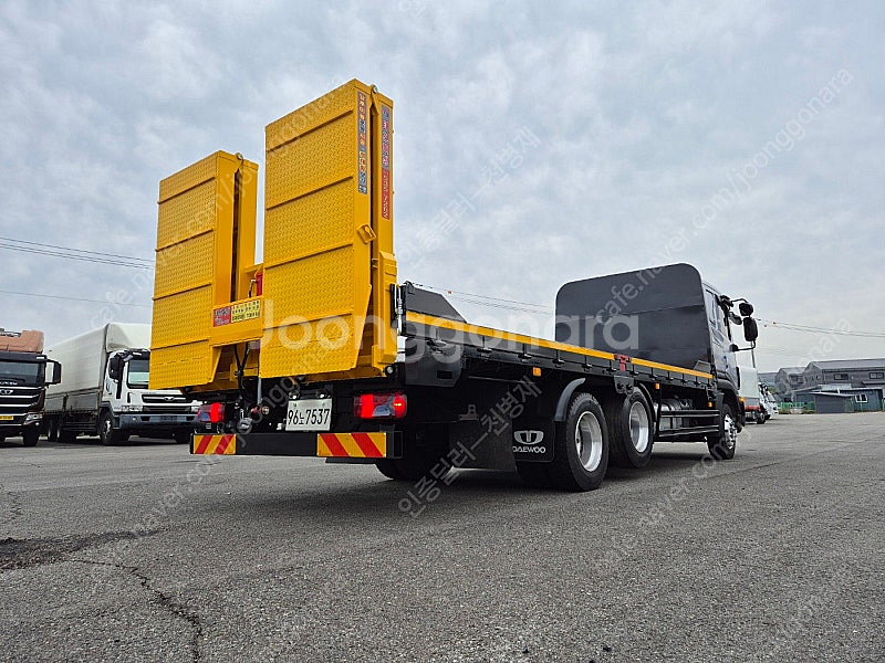 **태건특장 신품 자동사다리장착**대우 프리마5톤앞축 어부바카고//적재함6250//로얄280마력//2018년11월등...--4