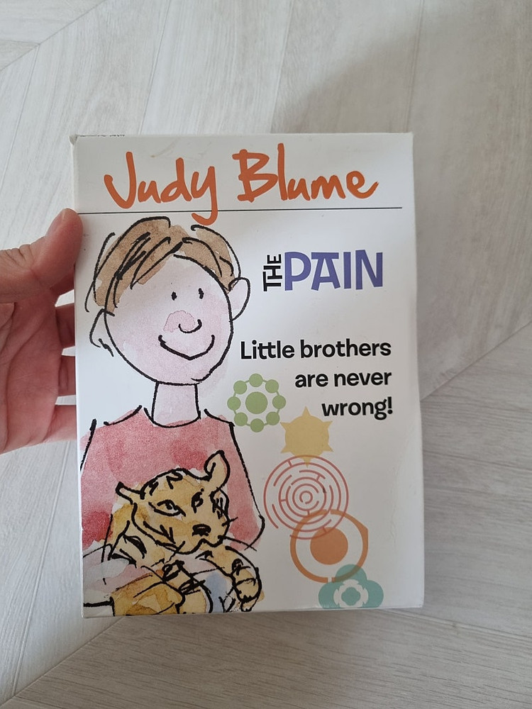 정품 주디블룸 Judy blume with the pain and the great one 챕터북 4권+ cd 4종... 이미지