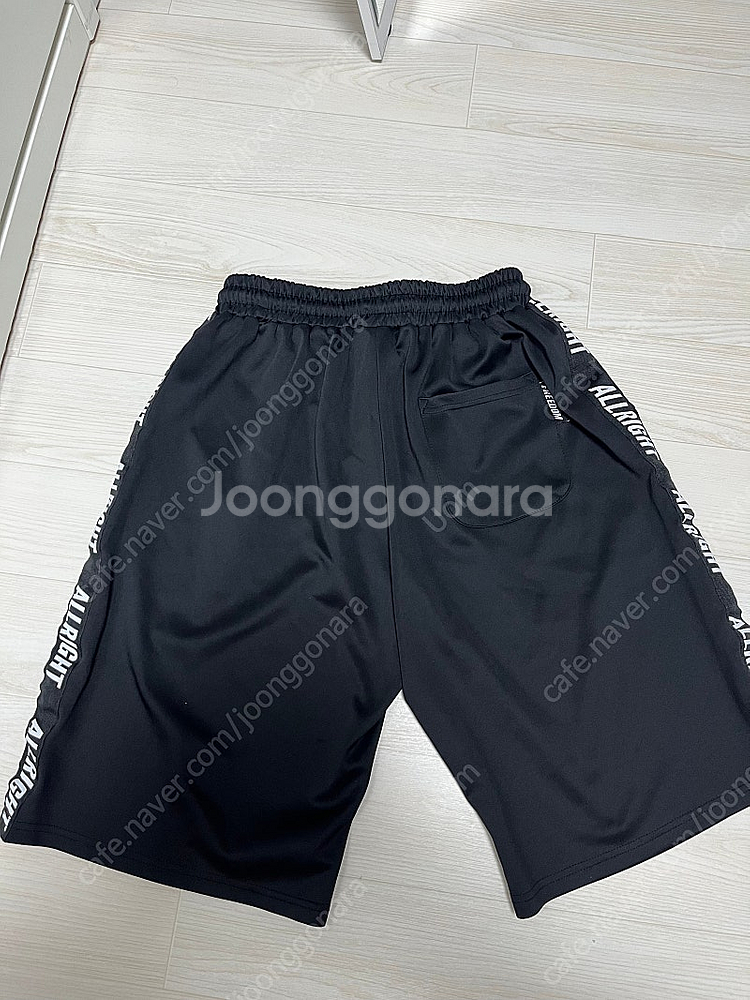 프리덤 올라잇 레터링 버뮤다 쇼츠 2XL--1