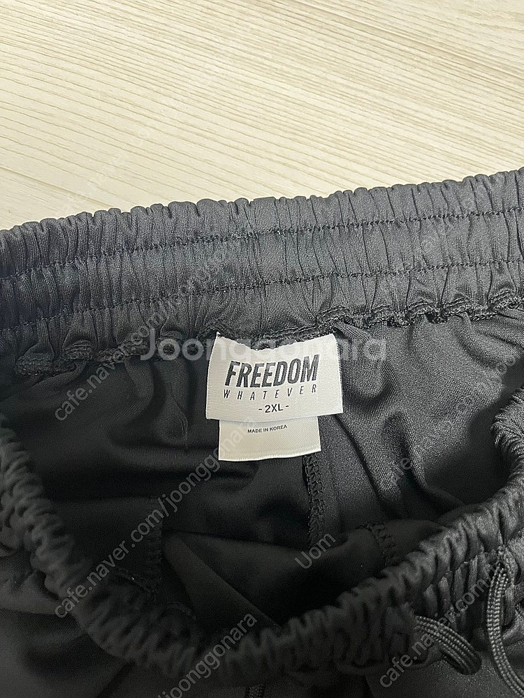 프리덤 올라잇 레터링 버뮤다 쇼츠 2XL--2