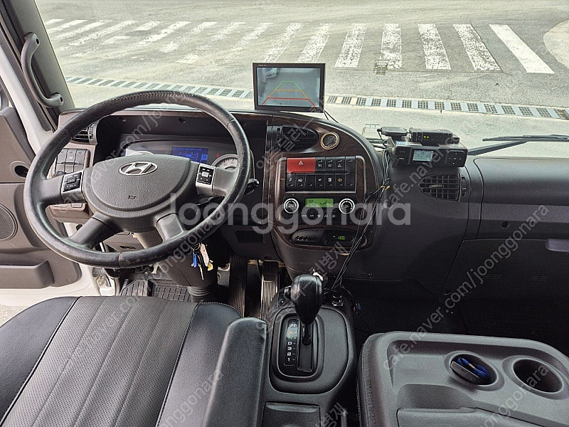 **오토밋션**현대 메가트럭7.5톤후축 윙바디//골드280마력//윙제원(길이8200*높이2540*폭2400)//20...--9