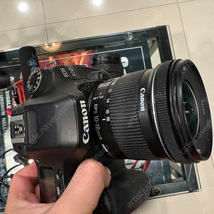 캐논 80D 상태 최상 판매 합니다. 렌즈 2개 배터리2개,마이크,dji 로닌s짐벌