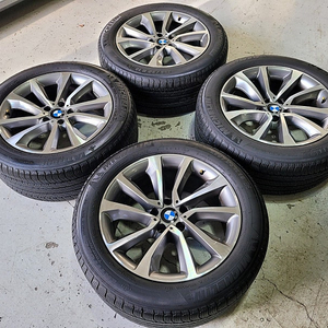 <판매> BMW F바디 X5/X6 19인치 순정품휠타이어 한대분