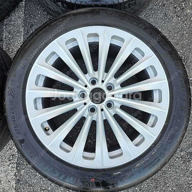BMW F바디 7시리즈 750 정품 단조 19인치 휠타...--2