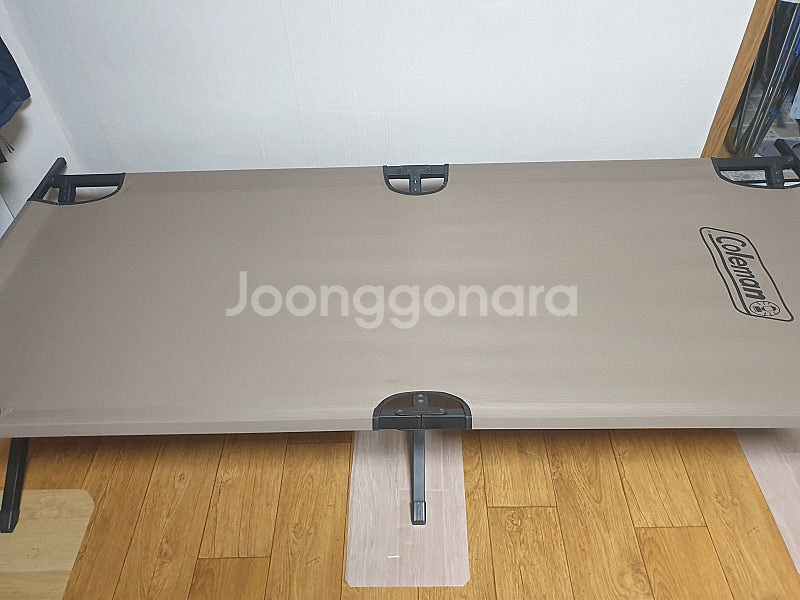콜맨 야전침대 4만원에 보훈병원 역에서 팝니다--1