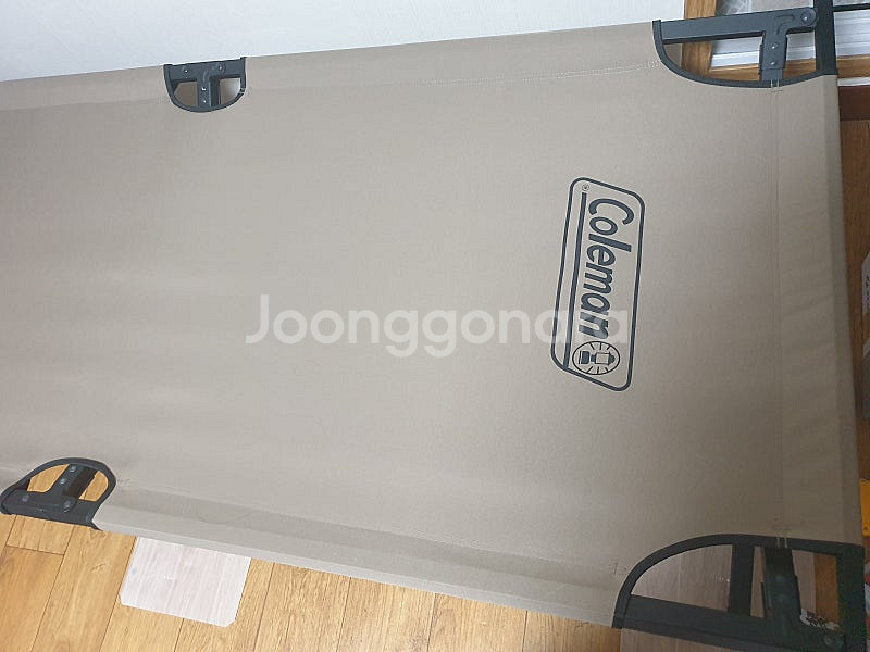 콜맨 야전침대 4만원에 보훈병원 역에서 팝니다--3