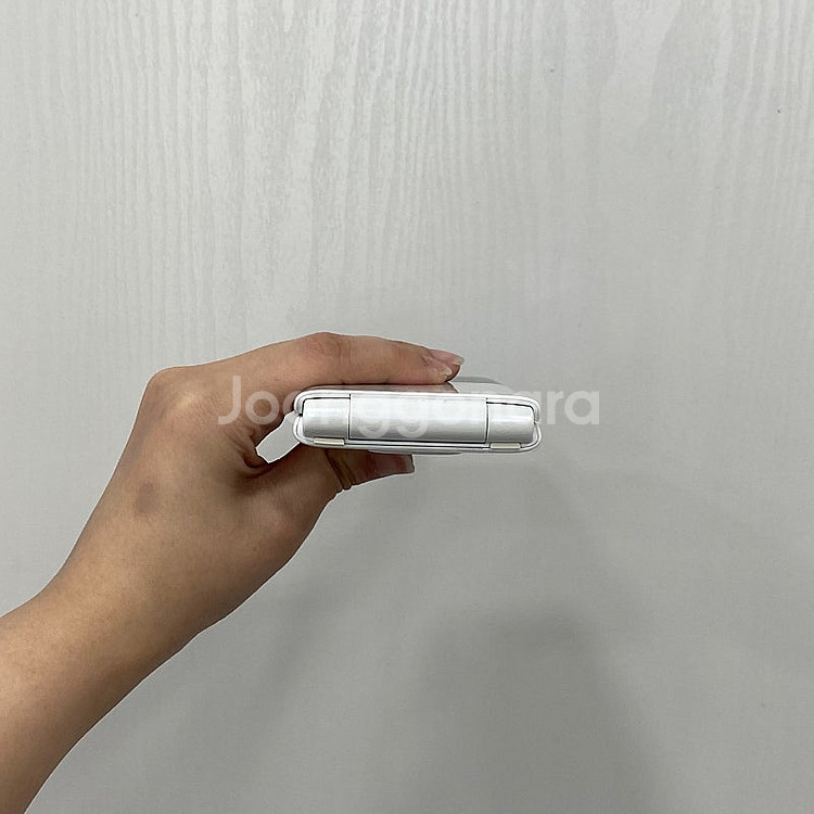 86296 스타일폴더폰2 화이트 32GB 실사용 한달 ...--4